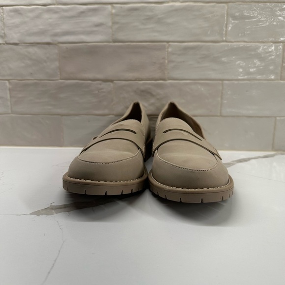 Dolce Vita Loafers | Chunky Lug Sole | Beige Neutral | Size 9| NWT - Picture 8 of 9